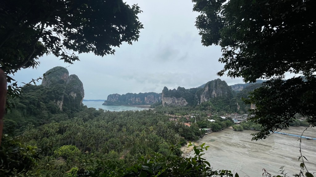A Rainy Day in&nbsp;Railay